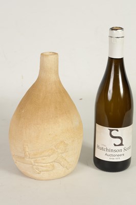 Lot 52 - JOHN DUGGER (AMERICAN B.1948) A MID 20TH CENTURY STONEWARE BULBOUS VASE