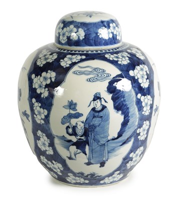 Lot 138 - A GOOD 19TH-CENTURY CHINESE BLUE AND WHITE GINGER JAR AND COVER OF LARGE SIZE