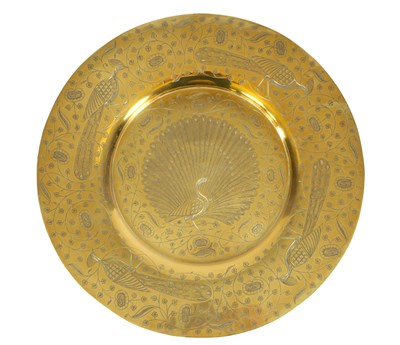 Lot 178 - A LATE 19TH CENTURY INDIAN ENGRAVED BRASS CHARGER