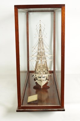Lot 607 - A LARGE 19TH CENTURY FRENCH NAPOLEONIC PRISONER-OF-WAR BONE MODEL OF THE 34-GUN U.S FRIGATE RALEIGH