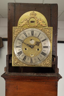 Lot 751 - EDWARD BULLOCK, ELLESMERE. A RARE EARLY 18TH CENTURY OAK CASED ‘PENNY MOON’ LONGCASE CLOCK
