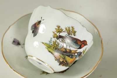 Lot 66 - AN 18TH CENTURY MEISSEN SEVEN-PIECE TETE-A-TETE SET