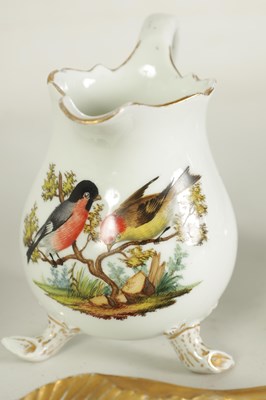 Lot 66 - AN 18TH CENTURY MEISSEN SEVEN-PIECE TETE-A-TETE SET
