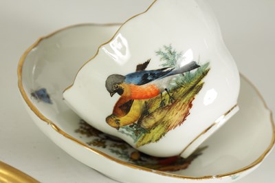 Lot 66 - AN 18TH CENTURY MEISSEN SEVEN-PIECE TETE-A-TETE SET