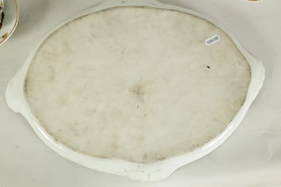 Lot 66 - AN 18TH CENTURY MEISSEN SEVEN-PIECE TETE-A-TETE SET