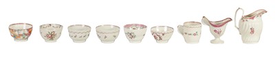 Lot 126 - A 19TH CENTURY CANTON CYLINDRICAL SHOULDERED VASE WITH A SLENDER NECK