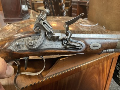 Lot 504 - A GOOD PAIR OF EARLY 19TH CENTURY FLINTLOCK DUELLING PISTOLS BY THEOPHILUS RICHARDS