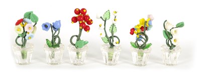 Lot 14 - A SET OF SIX MINIATURE GLASS PLANT POT AND FLOWER SPRAY MENU HOLDERS