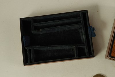 Lot 419 - WATKINS & HILL, CHARING CROSS, LONDON. AN EARLY 19TH CENTURY TRAVELLING MICROSCOPE