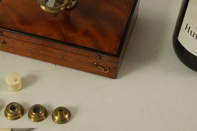 Lot 419 - WATKINS & HILL, CHARING CROSS, LONDON. AN EARLY 19TH CENTURY TRAVELLING MICROSCOPE