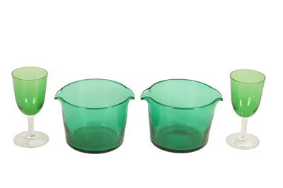 Lot 26 - A PAIR OF LATE GEORGIAN BRISTOL GREEN WINE RINSERS AND LATER GLASSES