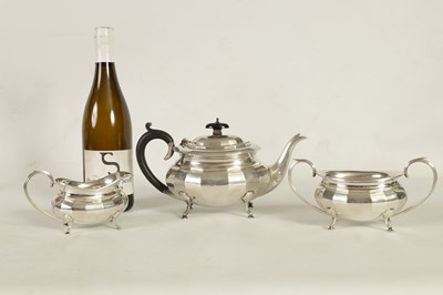 Lot 327 - A GEORGE V THREE-PIECE SILVER TEA SERVICE