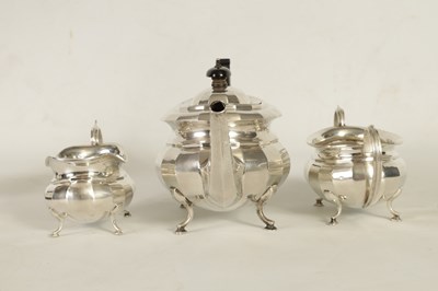 Lot 327 - A GEORGE V THREE-PIECE SILVER TEA SERVICE