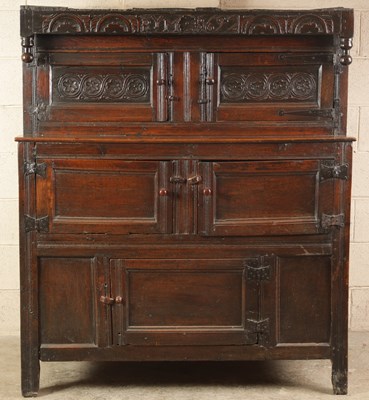 Lot 871 - A GOOD 17TH CENTURY JOINED OAK WESTMORELAND DUODARN