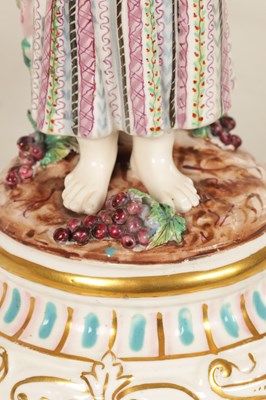 Lot 81 - A LATE 19TH CENTURY MEISSEN STYLE CANDELABRA STEM