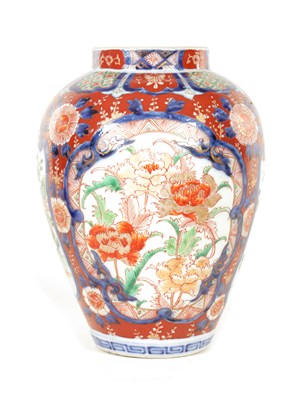 Lot 283 - A 19TH CENTURY IMARI VASE