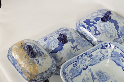 Lot 39 - A 19TH CENTURY BLUE AND WHITE MASON'S IRONSTONE BLUE AND WHITE DINNER SERVICE