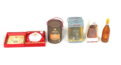 Lot 446 - A CASED MANCHESTER UNITED WHISKEY DECANTER
