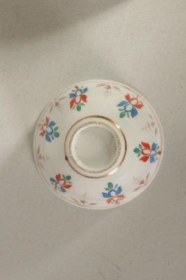Lot 94 - AN 18TH CENTURY VEUVE PERRIN, FRANCE PORCELAIN BALUSTER CREAM JUG