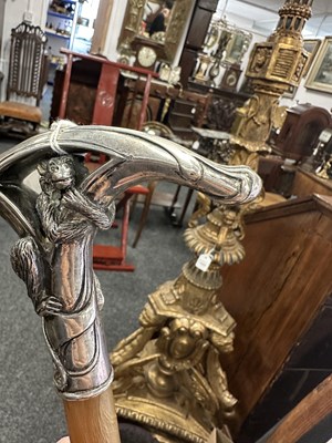 Lot 458 - A FINE LATE 19TH CENTURY ART NOUVEAU STYLE RHINOCEROS HORN SILVER MOUNTED WALKING CANE