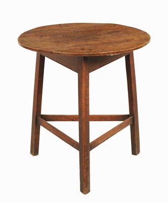 Lot 1353 - AN 18TH CENTURY ELM CRICKET TABLE