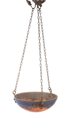 Lot 10 - MULLER FRERES (CO.) LUNEVILLE (FRANCE). AN ART NOUVEAU PENDENT GLASS LIGHT FITTING