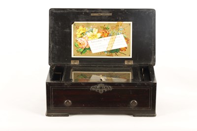 Lot 750 - A MUSIC BOX