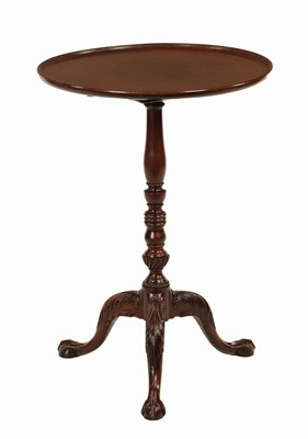 Lot 1366 - A GOOD GEORGE III MAHOGANY OCCASIONAL TILT-TOP TRIPOD TABLE IN THE CHIPPENDALE STYLE