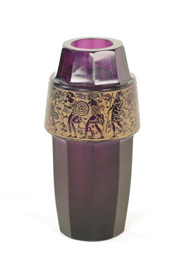 Lot 13 - AN EARLY 20TH-CENTURY PURPLE GLASS VIENNA SECESSIONIST VASE IN THE MOSER STYLE