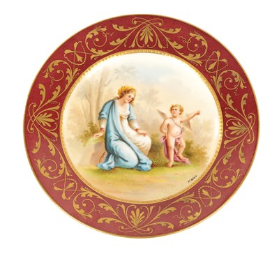 Lot 78 - A SMALL LATE 19TH CENTURY VIENNA STYLE PLATE