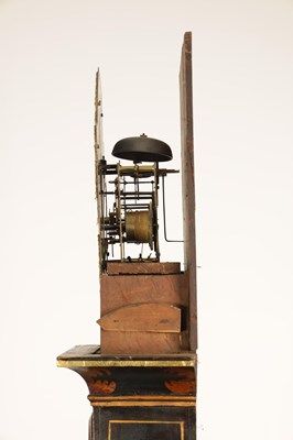 Lot 984 - WILLIAM RAY SUDBURY. A MID 18TH CENTURY BLACK LACQUER AND CHINOISERIE DECORATED EIGHT DAY LONGCASE CLOCK