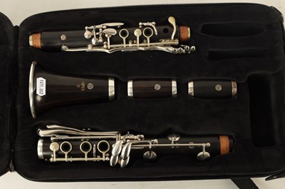 Lot 737 - A LE BLANC FRANCE OPUS II CLARINET IN B FLAT
