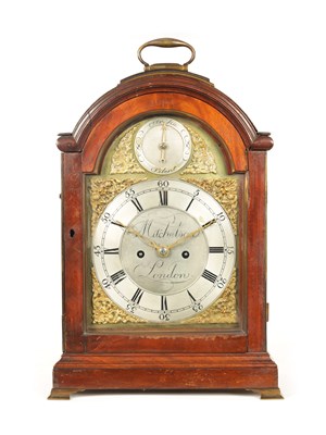Lot 1085 - MITCHELSON, LONDON. A GEORGE III  PAD TOP MAHOGANY BRACKET CLOCK