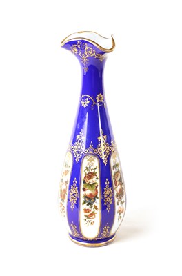 Lot 3 - A 19TH CENTURY FRENCH BACCARAT STYLE OPALINE AND BLUE GROUND GLASS VASE