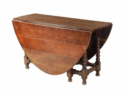 Lot 1272 - A 17TH CENTURY JOINED OAK GATE LEG TABLE