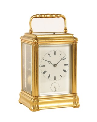 Lot 1036 - A GOOD 19TH CENTURY FRENCH REPEATING CARRIAGE CLOCK WITH ALARM