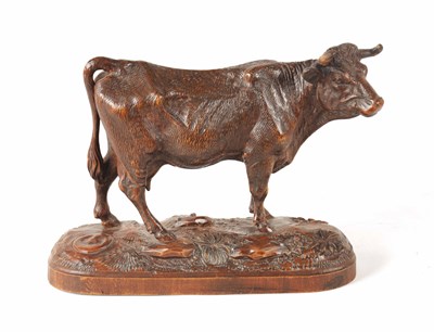 Lot 1142 - A 19TH CENTURY SWISS BLACK FOREST CARVED LINDEN WOOD COW POSSIBLY BY HUGGLER