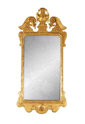 Lot 1293 - A GOOD GEORGE II CARVED GILT GESSO HANGING MIRROR