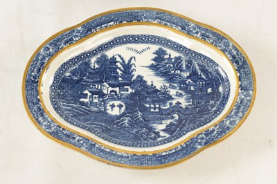 Lot 82 - TWO SIMILAR 18TH-CENTURY BLUE AND WHITE WORCESTER TYPE COFFEE POTS AND COVERS