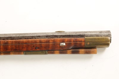 Lot 479 - AN EARLY 19TH CENTURY AMERICAN KENTUCKY FLINTLOCK RIFLE BY ARMSTRONG OF PHILADELPHIA