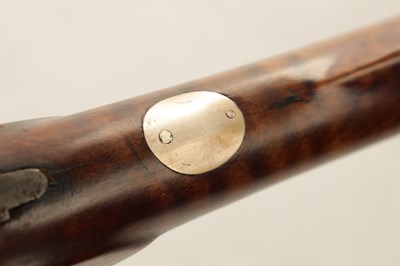 Lot 479 - AN EARLY 19TH CENTURY AMERICAN KENTUCKY FLINTLOCK RIFLE BY ARMSTRONG OF PHILADELPHIA
