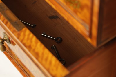 Lot 1329 - A FINE EXHIBITION QUALITY OVERSIZED 19TH CENTURY PAINTED SATINWOOD POP-UP PIANO TOP DAVENPORT ATTRIBUTED TO WRIGHT AND MANSFIELD