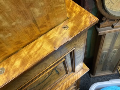 Lot 1329 - A FINE EXHIBITION QUALITY OVERSIZED 19TH CENTURY PAINTED SATINWOOD POP-UP PIANO TOP DAVENPORT ATTRIBUTED TO WRIGHT AND MANSFIELD