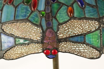 Lot 725 - TIFFANY & CO. NEW YORK. A LARGE STYLISH ART NOUVEAU GREEN PATINATED BRONZE TELESCOPIC AND STAINED GLASS TABLE LAMP