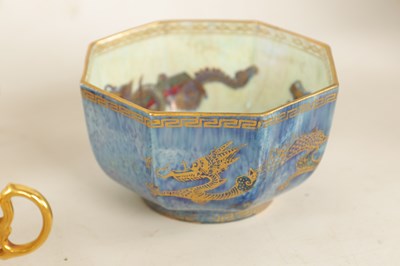 Lot 21 - A COLLECTION OF AYNSLEY AND ROYAL CROWN DERBY AND WEDGWOOD PORCELAIN