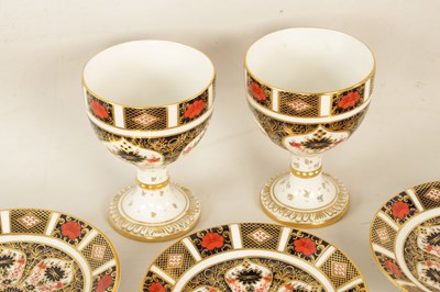 Lot 21 - A COLLECTION OF AYNSLEY AND ROYAL CROWN DERBY AND WEDGWOOD PORCELAIN