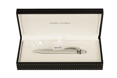 Lot 708 - A JORG HYSEK ROLLERBALL / BALLPOINT PEN