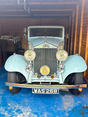 Lot 109 - A 1933 20/25 ROLLS-ROYCE LIMOUSINE