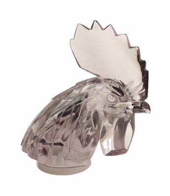 Lot 6 - A RENE LALIQUE 'TETE DE COQ' AMETHYST TINTED CLEAR GLASS CAR MASCOT