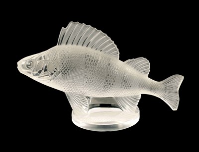 Lot 2 - A RENE LALIQUE 'PERCHE' CLEAR GLASS AND FROSTED CAR MASCOT